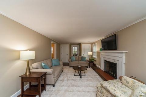 29 Tower Ave, Needham, MA 02494 photo 4