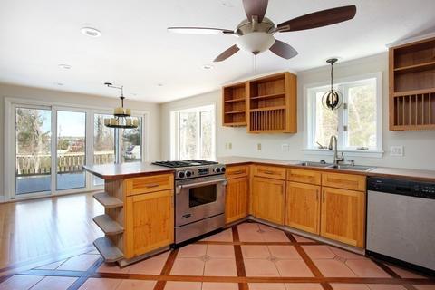 36 Catskill Rd, Bourne, MA 02532 photo 9