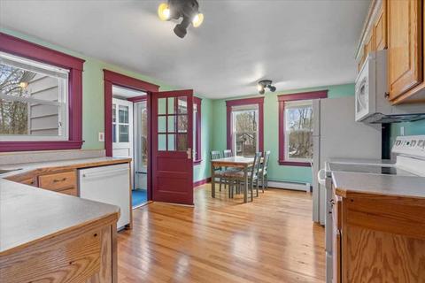 6 Second St, Worcester, MA 01602 photo 24
