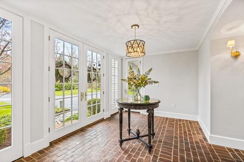 33 East St, Hingham, MA 02043 photo 4