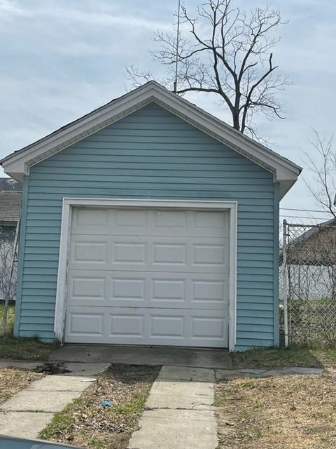 206 Middlesex St, Springfield, MA 01109 photo 3