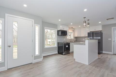 90 Dodge Hill Rd, Sutton, MA 01590 photo 5