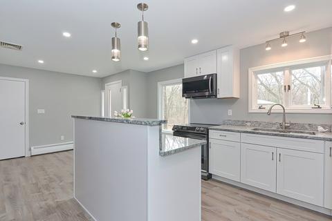 90 Dodge Hill Rd, Sutton, MA 01590 photo 4