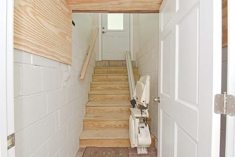 90 Dodge Hill Rd, Sutton, MA 01590 photo 32
