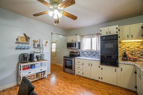 144 Lowell St, Reading, MA 01867 photo 9