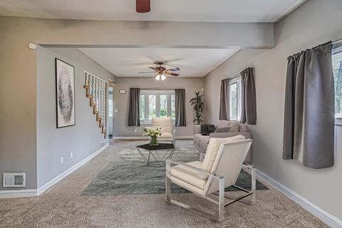 144 Lowell St, Reading, MA 01867 photo 4