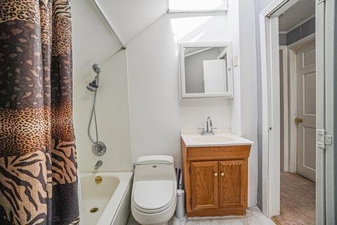 144 Lowell St, Reading, MA 01867 photo 24