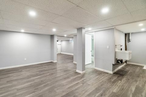 160 Louis Rd, Springfield, MA 01118 photo 25