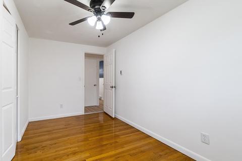 160 Louis Rd, Springfield, MA 01118 photo 15