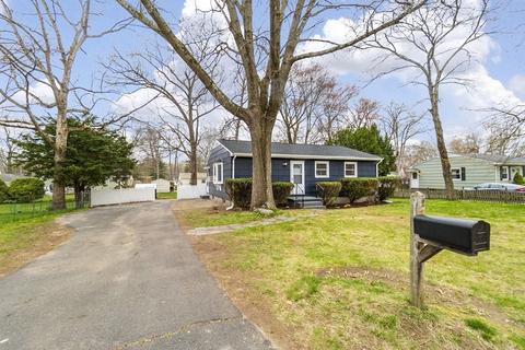 160 Louis Rd, Springfield, MA 01118 photo 2