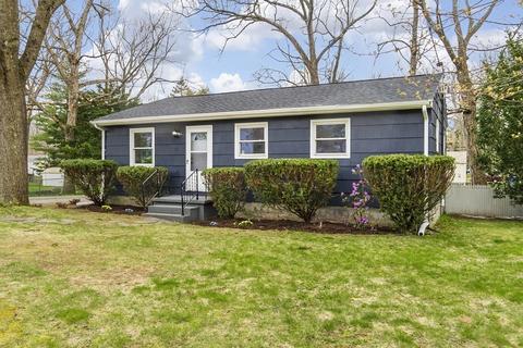 160 Louis Rd, Springfield, MA 01118 photo 1