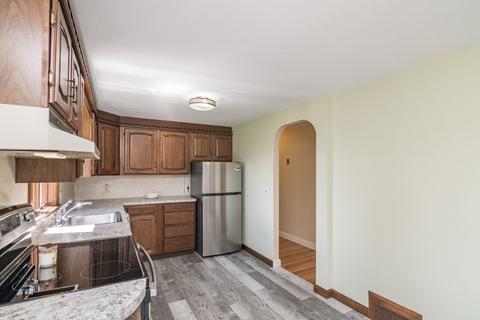 115 Westbrook Dr, Springfield, MA 01129 photo 10