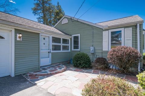 115 Westbrook Dr, Springfield, MA 01129 photo 33