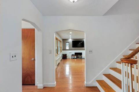 21 Webster Rd, Lexington, MA 02421 photo 13
