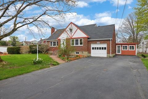 21 Webster Rd, Lexington, MA 02421 photo 2