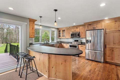15 Grafton Rd, Upton, MA 01568 photo 9