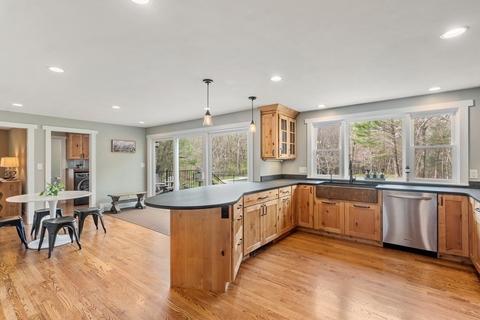15 Grafton Rd, Upton, MA 01568 photo 10