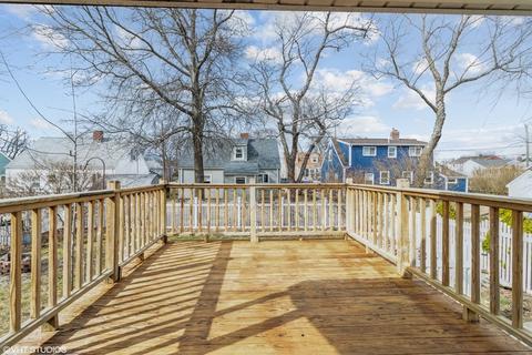 27 D St, Hull, MA 02045 photo 4