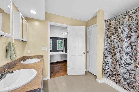 149 Root Rd, Westfield, MA 01085 photo 15