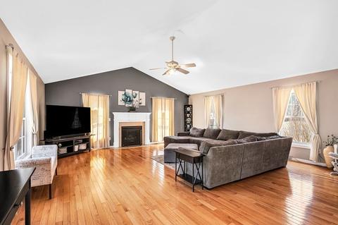 149 Root Rd, Westfield, MA 01085 photo 5
