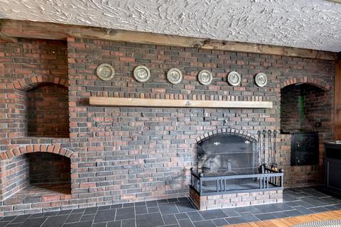 77 Morse Rd, Framingham, MA 01701 photo 17