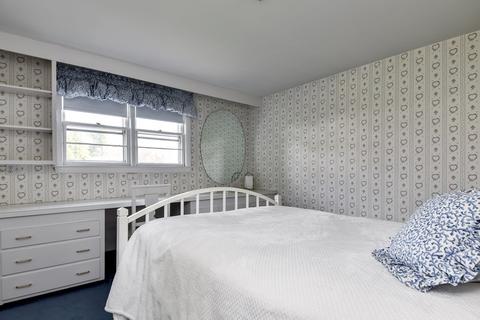 77 Morse Rd, Framingham, MA 01701 photo 8