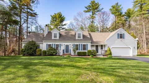 60 High Ridge Dr, Raynham, MA 02767 photo 1