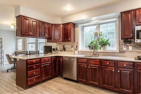60 High Ridge Dr, Raynham, MA 02767 photo 4