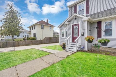 26 Windemere St, Springfield, MA 01104 photo 2