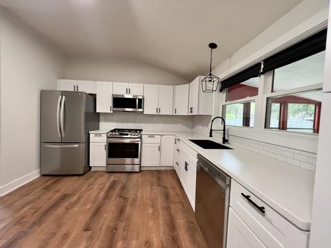 60 Corcoran Blvd, Springfield, MA 01118 photo 4