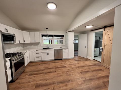 60 Corcoran Blvd, Springfield, MA 01118 photo 5