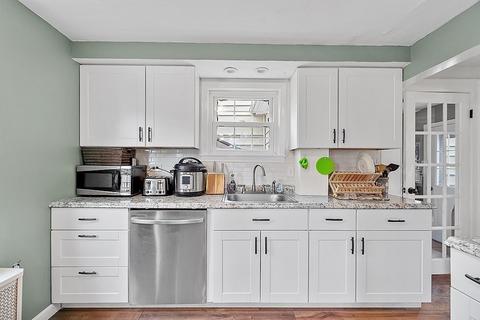 22 Heroult Rd, Worcester, MA 01606 photo 10