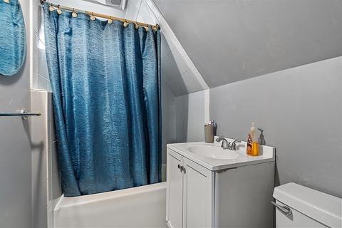 22 Heroult Rd, Worcester, MA 01606 photo 12