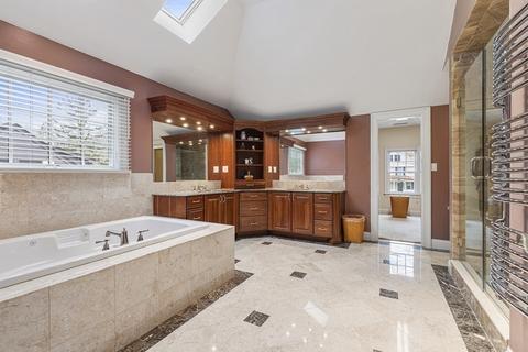 114 Marked Tree Rd, Needham, MA 02492 photo 23