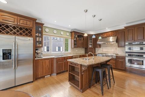 114 Marked Tree Rd, Needham, MA 02492 photo 13