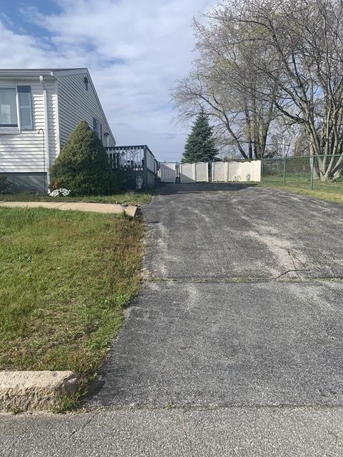 336 Orswell St, Fall River, MA 02724 photo 2