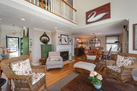 12 Hogan Dr, Mashpee, MA 02649 photo 6