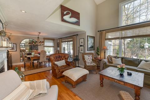 12 Hogan Dr, Mashpee, MA 02649 photo 5