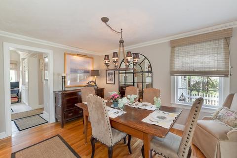 12 Hogan Dr, Mashpee, MA 02649 photo 8