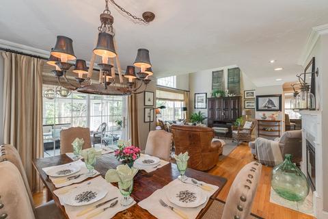 12 Hogan Dr, Mashpee, MA 02649 photo 9