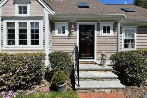 12 Hogan Dr, Mashpee, MA 02649 photo 4