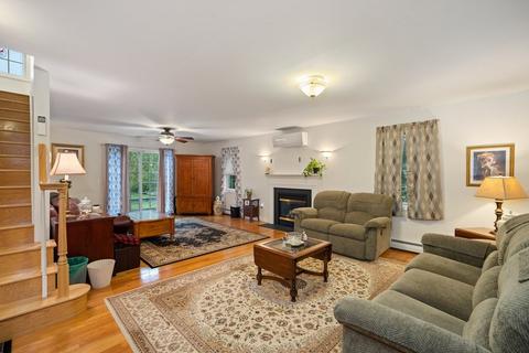 90 Greenwich, Ware, MA 01082 photo 7