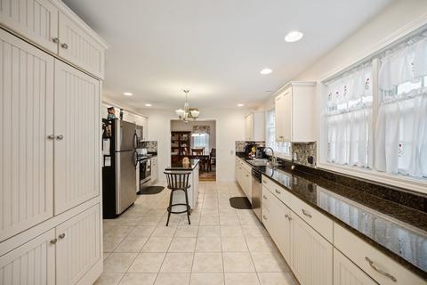 90 Greenwich, Ware, MA 01082 photo 12