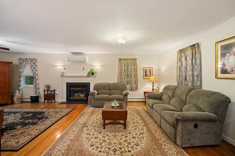 90 Greenwich, Ware, MA 01082 photo 5