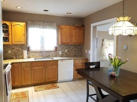 93 Massasoit Rd, Worcester, MA 01604 photo 3