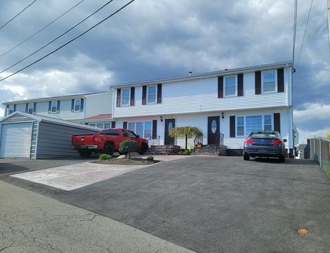 78 Augustus St, Fall River, MA 02721 photo 2