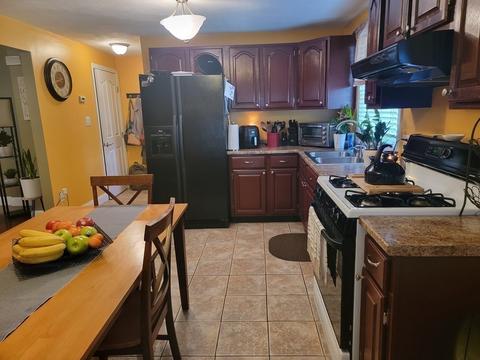 78 Augustus St, Fall River, MA 02721 photo 24
