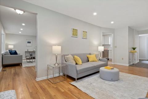 25 Mount St, Franklin, MA 02038 photo 9