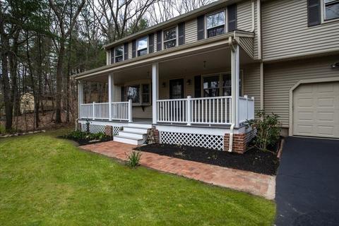 25 Mount St, Franklin, MA 02038 photo 3