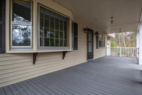 25 Mount St, Franklin, MA 02038 photo 4